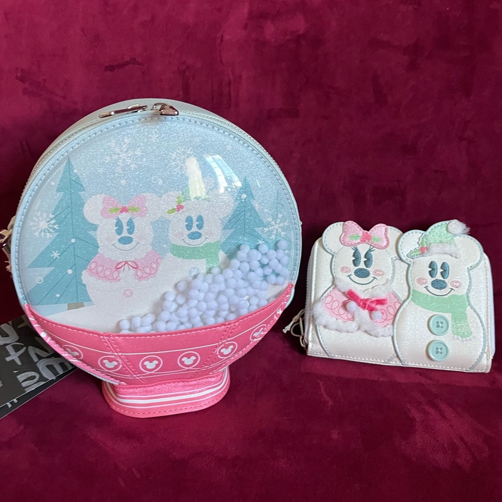 *Mickey & Friends Pastel Snow Globe Crossbody Bag & Wallet-NWT